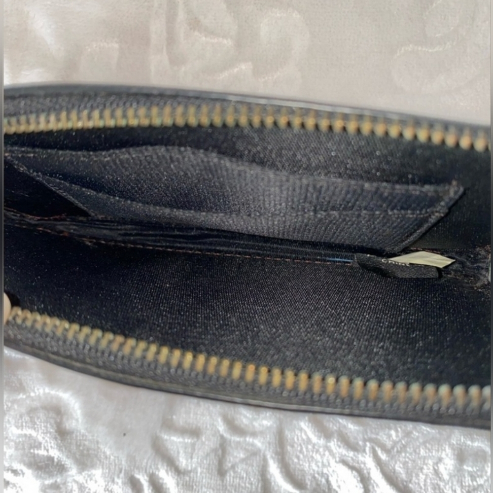 COACH Hangtag ULTRA RARE Wristlet in Metallic Leather Red - Picture 3 of 6